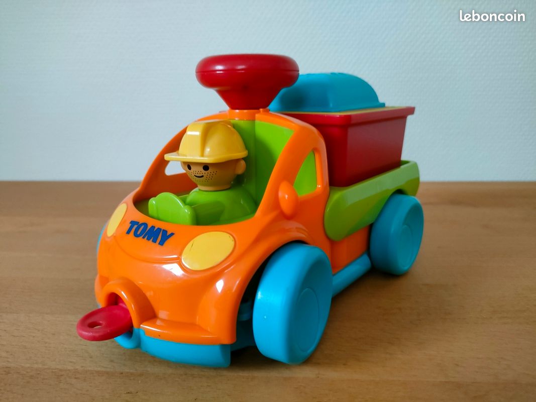 Camion Tomy à formes (image 8)