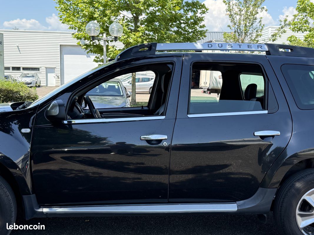 DACIA Duster 1.2l 125ch Ambiance 4X2 Garantie 6 Mois (image 9)