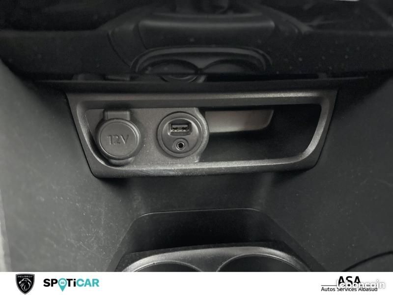 Peugeot 208 1.2 PureTech 110ch Allure S&S 5p (image 35)