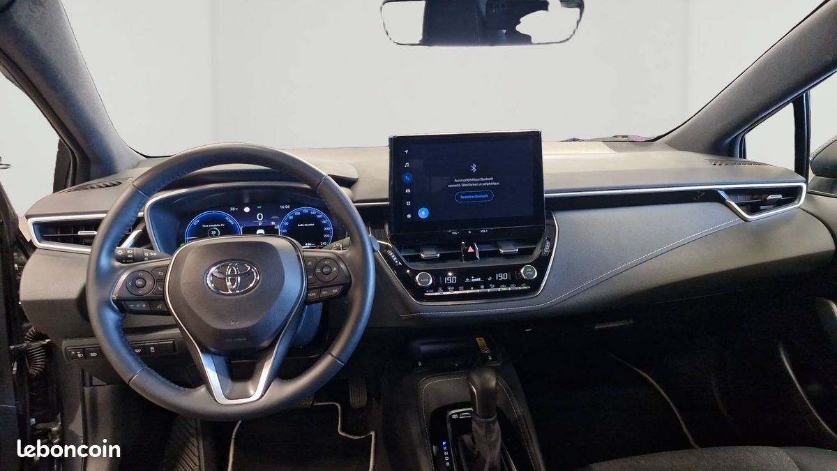TOYOTA Corolla Hybride 140ch Design (image 6)
