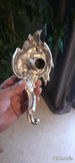 Ancien bougeoir de forme flamme (image 10)