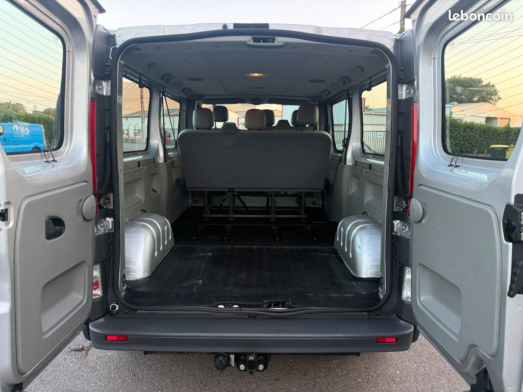 Renault trafic 2.0 l dci 115 cv l2 h1 (image 5)