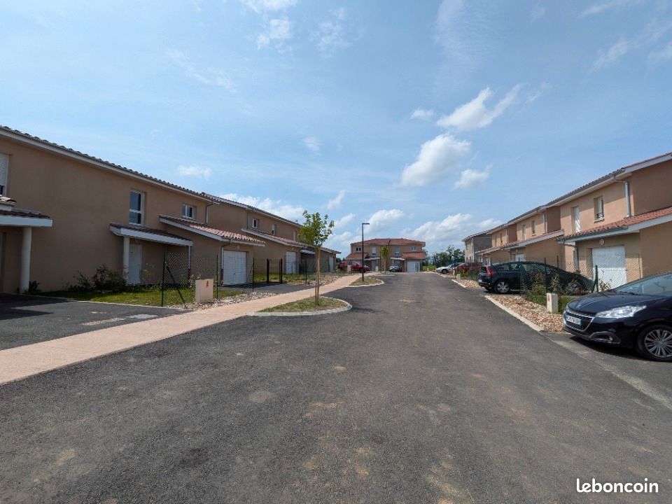 Terrain 500 m² Garnerans · 71 900 €