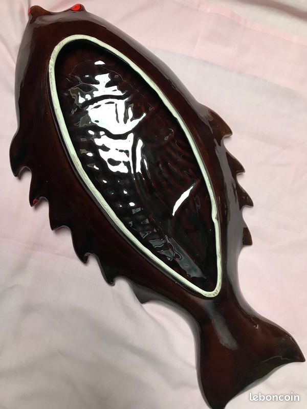 Grand plat vintage type VALLAURIS en forme de poisson (image 5)