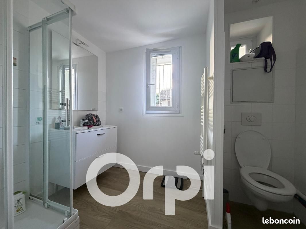 Appartement 3 pièces 60 m² · à Saint-Égrève · 60 m² · 156 000 €
