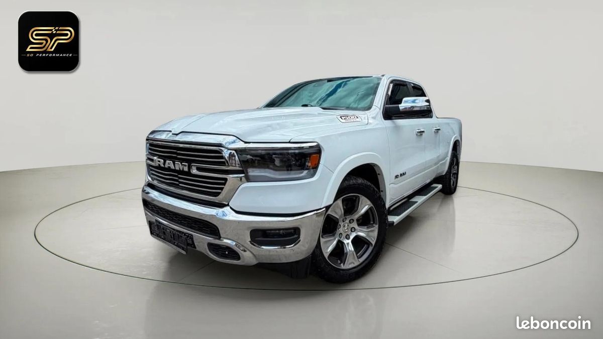 Dodge RAM Dodge RAM 1500 * 5.7 V8 HEMI * 401 ch * CarPlay * Caméra * Attelage * Cuir/Alcantara * Sièges Ventilés (image 1)