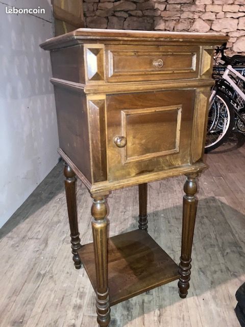 Table de chevet (image 2)