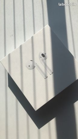 AirsPods