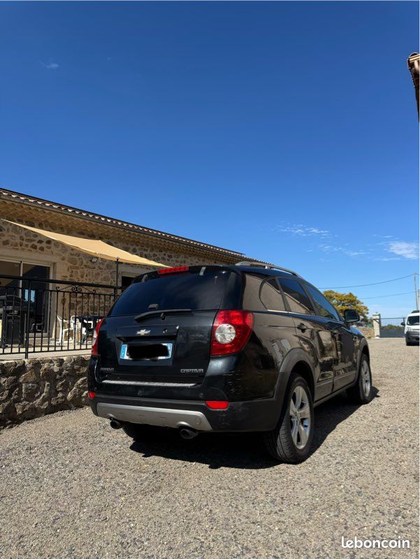 Chevrolet captiva (image 2)
