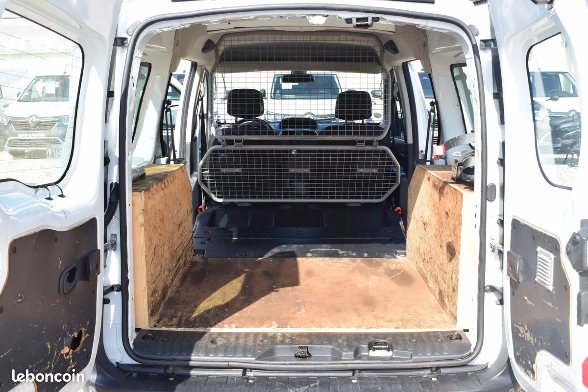Renault kangoo maxi 1.5dci 110 cabine approfondie 5 places camera (image 6)