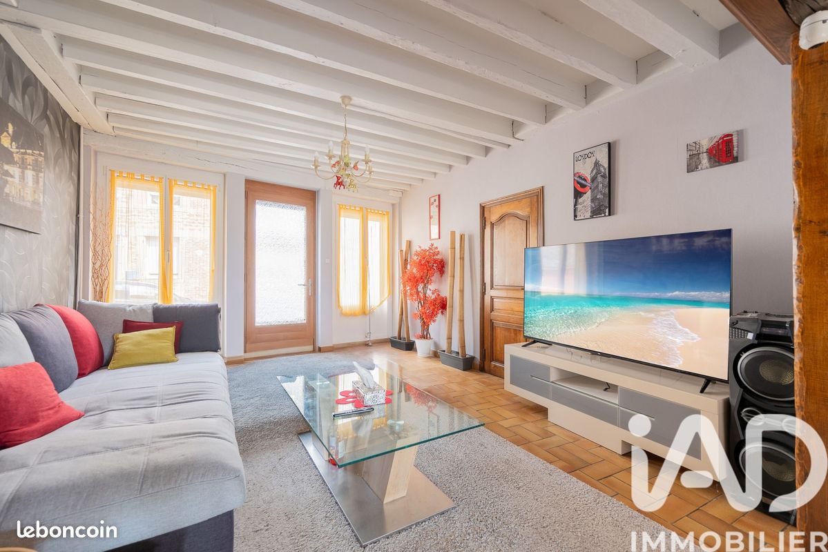 Maison 6 pièces 174 m² · à Saint-Menges · 174 m² · 198 000 €