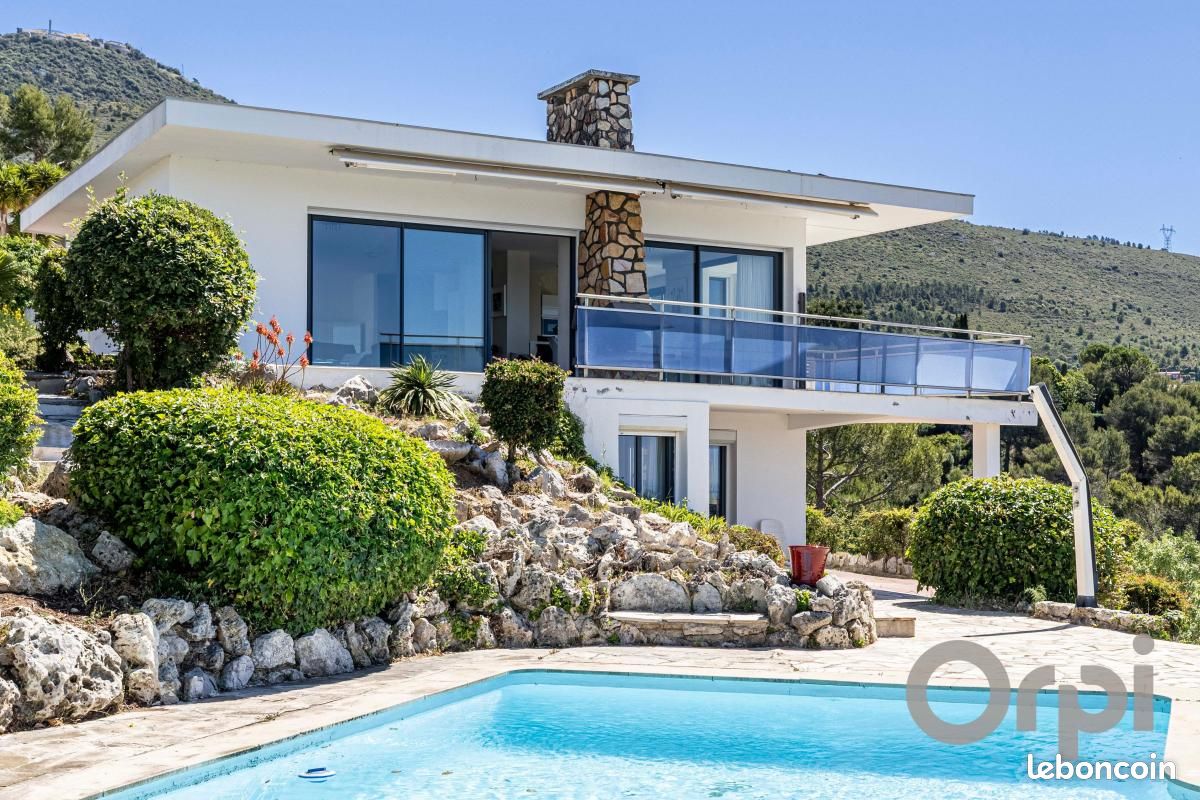 Maison 5 pièces 217 m² · à Colomars · 217 m² · 1 350 000 €