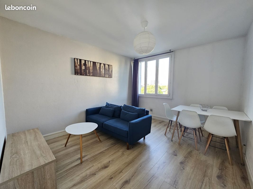 Appartement 2 pièces 42 m² · à Grenoble · 42 m² · 111 000 €
