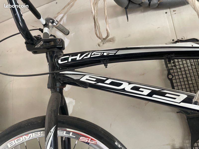 BMX race edge (image 3)