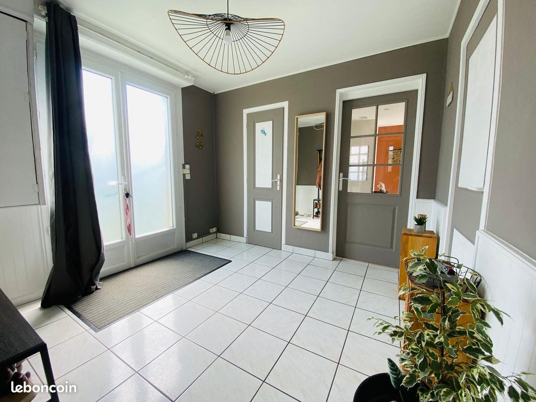 Maison 5 pièces 97 m² · à Saint-Médard-en-Jalles · 97 m² · 265 000 €