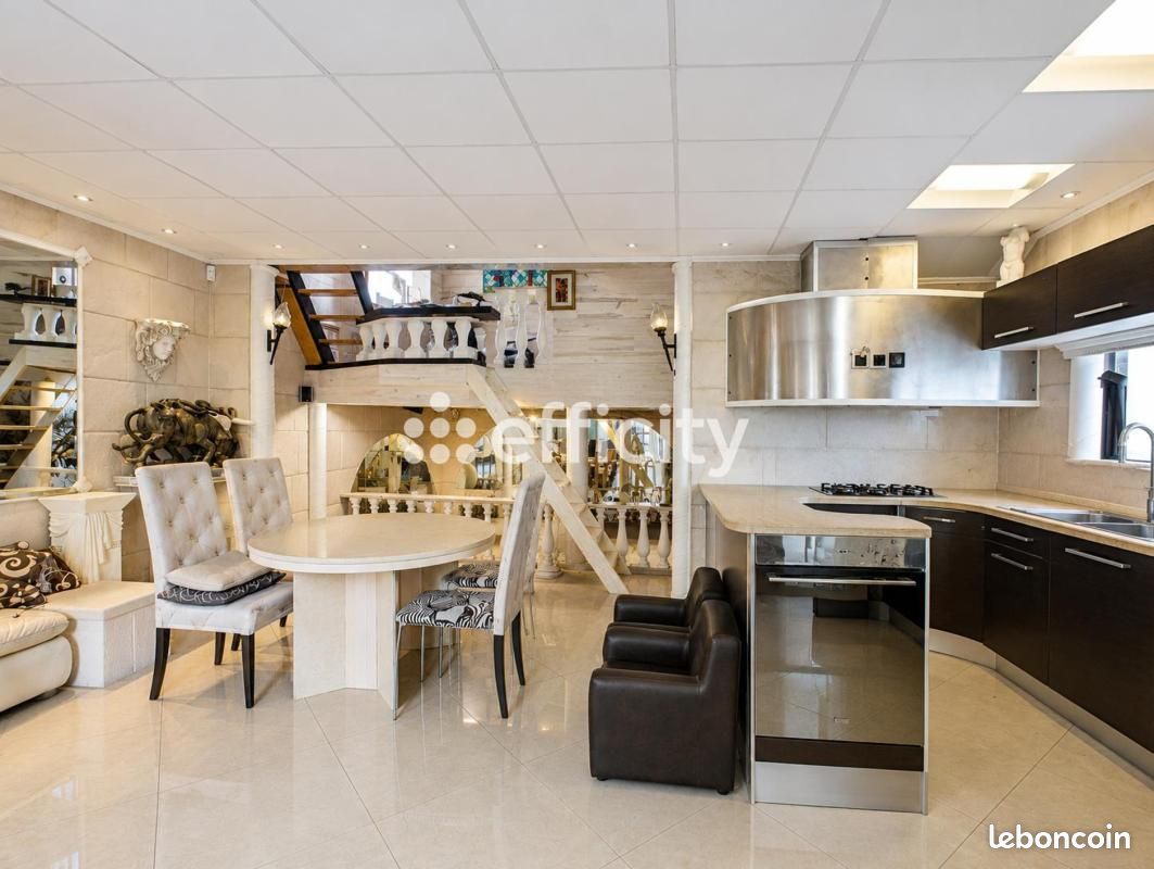 Maison 6 pièces 140 m² · à Ivry-sur-Seine · 140 m² · 650 000 €