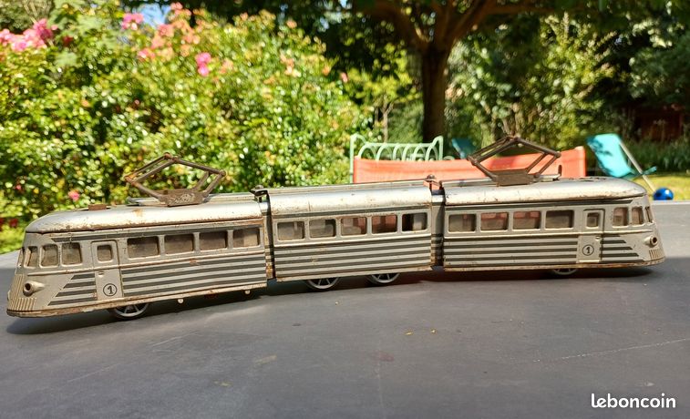 TRAIN, AUTORAIL ÉLECTRIQUE Joustra la flèche d'argent vintage EUR 12,50 - FR