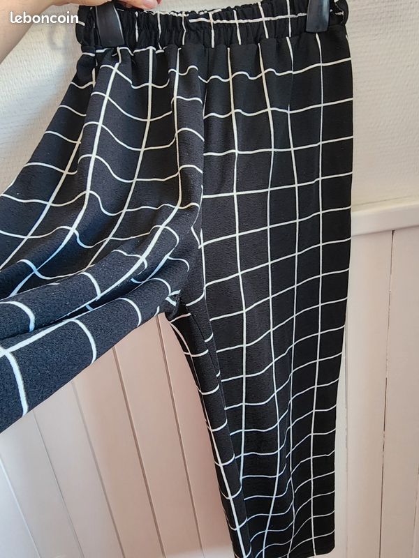 Pantalon Shein (M) (image 2)