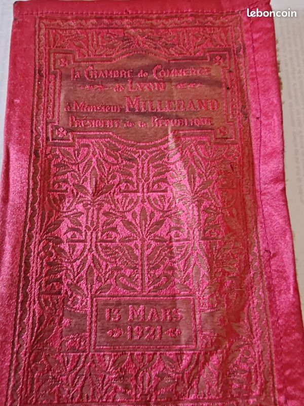 Menu de repas authentique de la chambre de commerce de Lyon en 1921 (image 1)