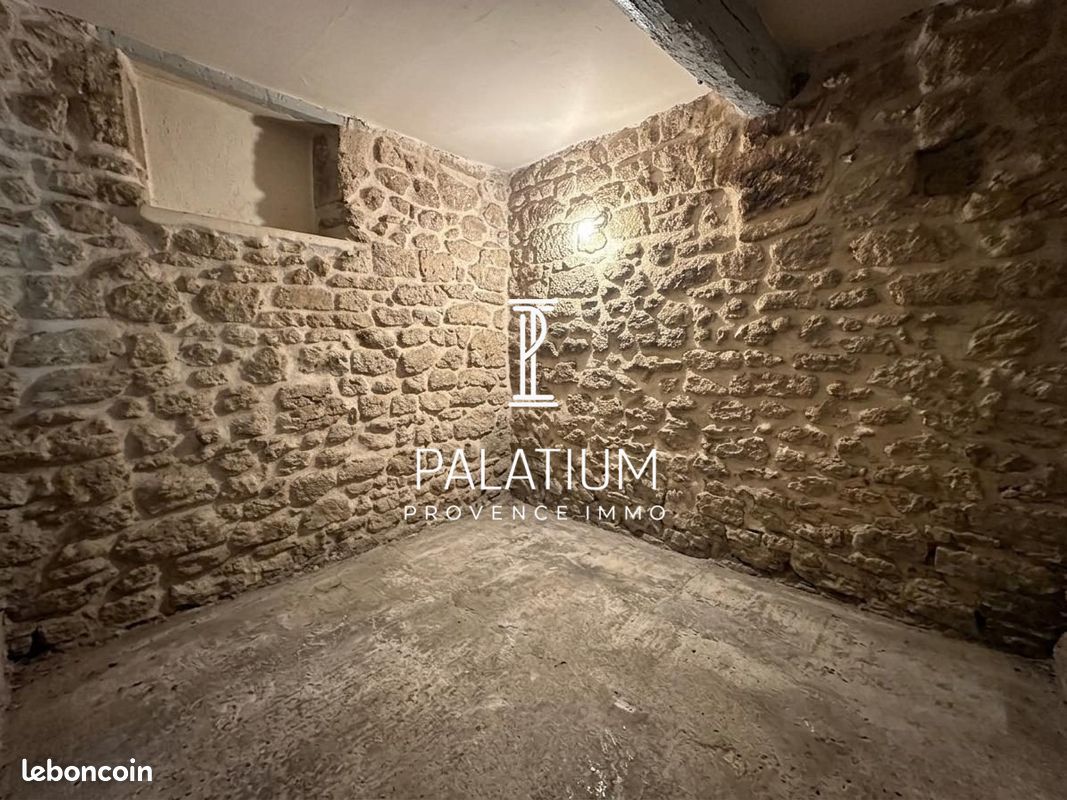 Appartement 1 pièce 32 m² · à Salon-de-Provence · 32 m² · 97 000 €