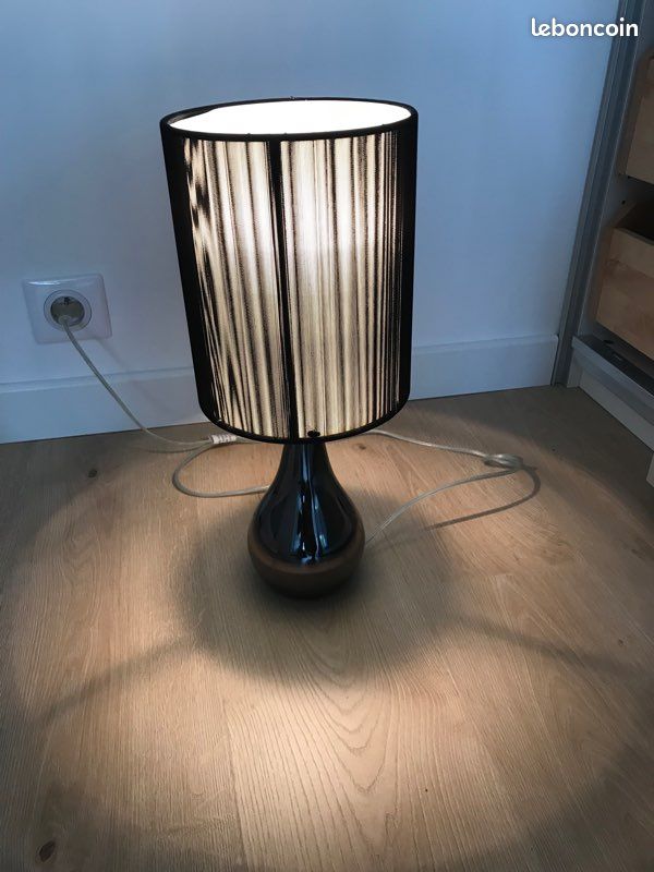 Lampe tactile (image 1)
