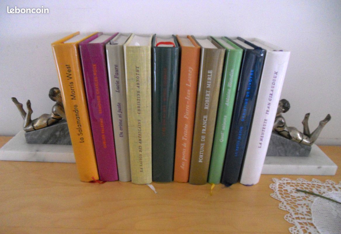 10 beaux livres reliés toile Cercle du Nouveau Livre Années 60 lot (image 1)