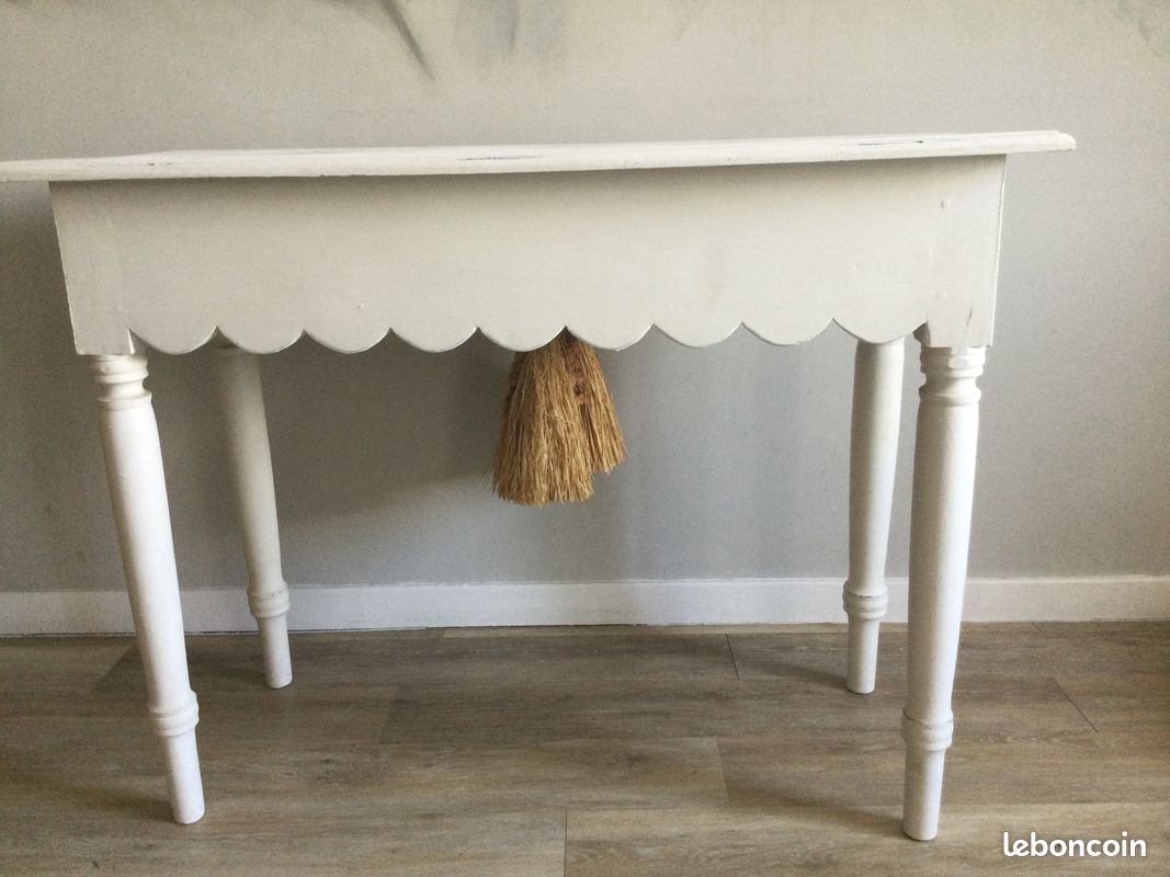 Console scandinave classique (image 2)