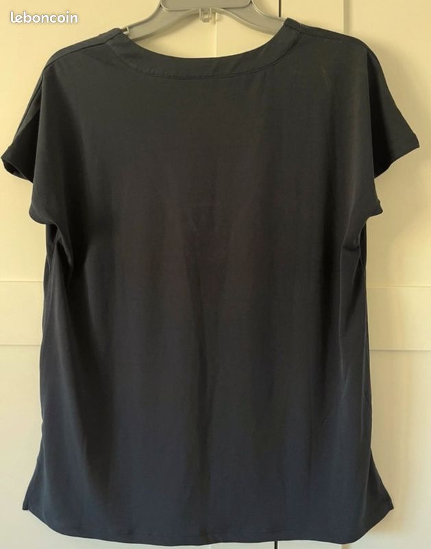 T-shirt Only (image 4)