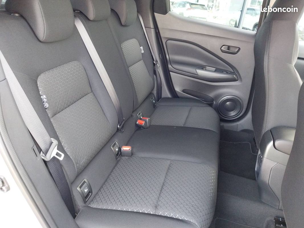 NISSAN Juke HYBRID 143 Business Edition (image 16)