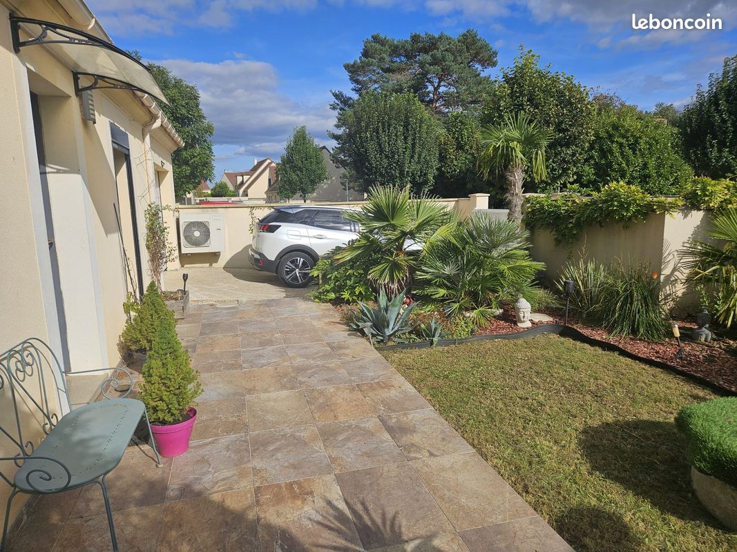 Maison 5 pièces 107 m² · à Moisenay · 107 m² · 320 000 €