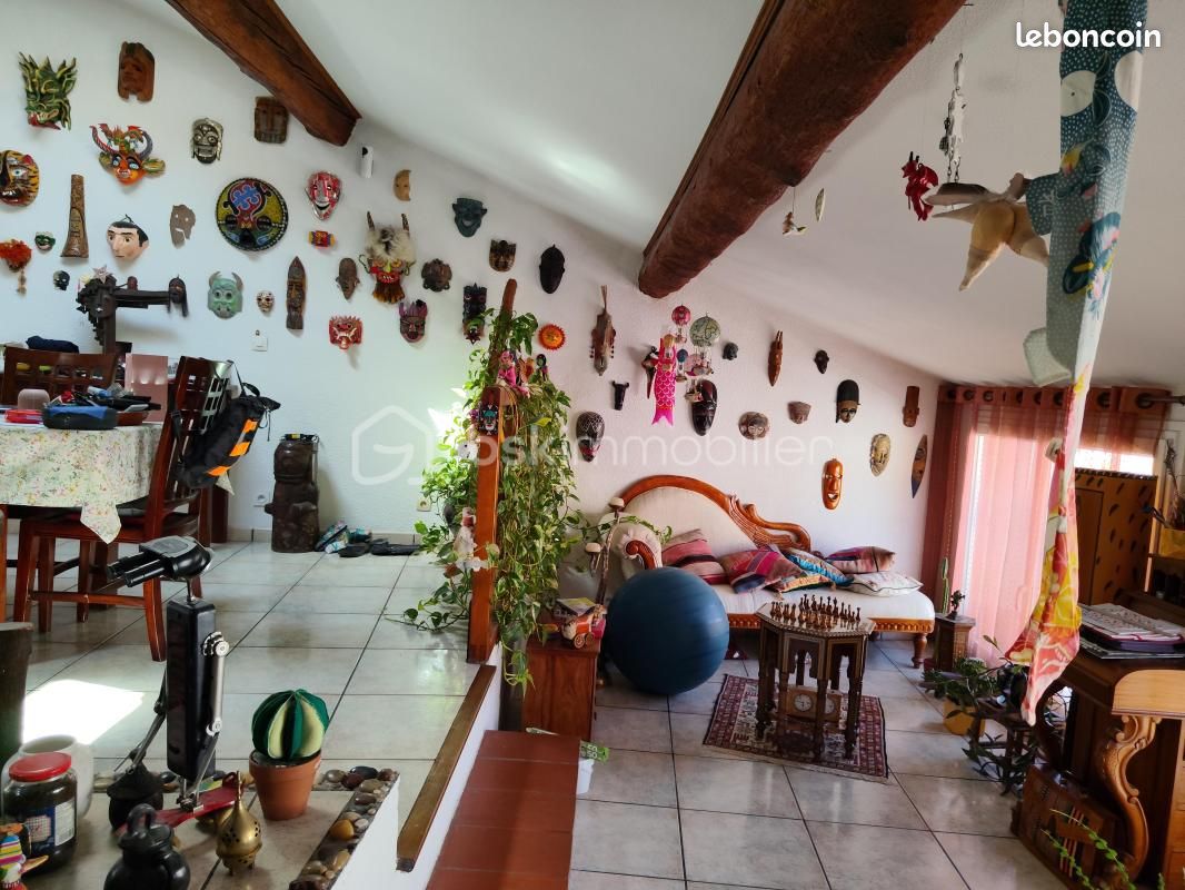 Appartement 5 pièces 159 m² · à Montescot · 159 m² · 250 000 €