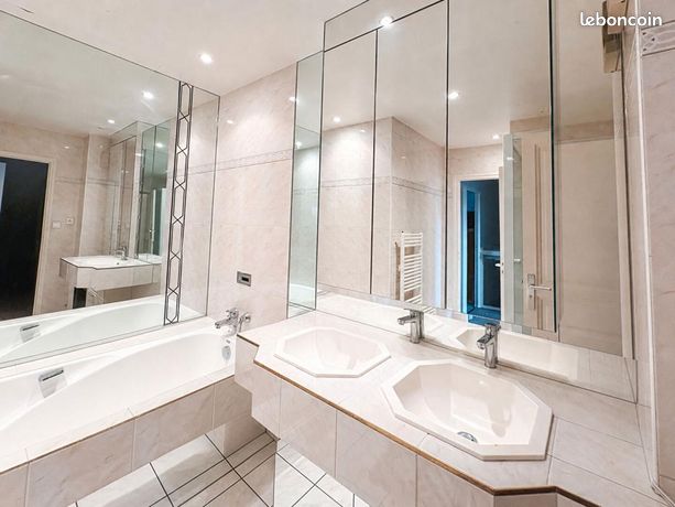 Appartement 6 pièces 132 m² — 11