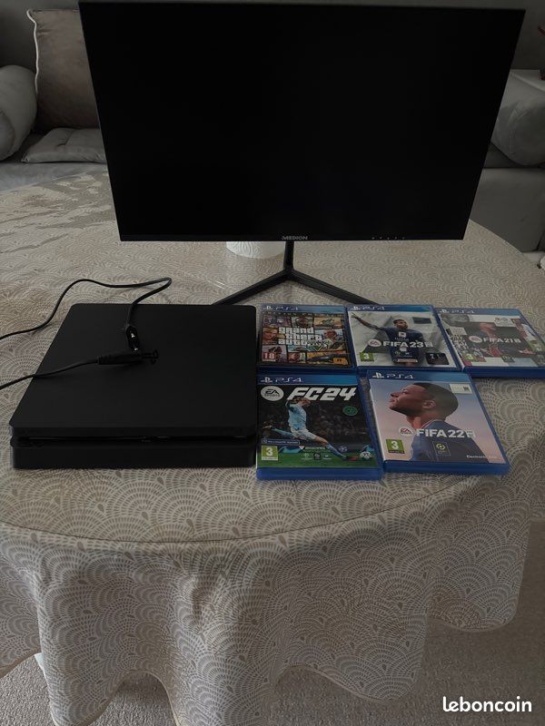 Pack PS4 + écran + Manette + Fifa – Console D'occasion, Prête à Jouer