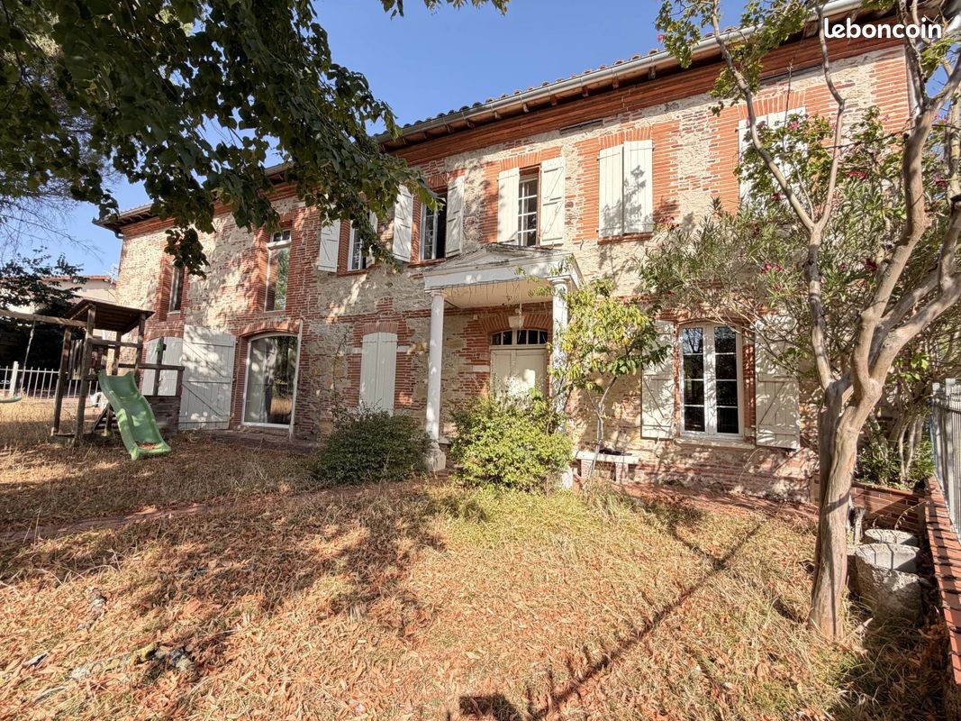 Maison 5 pièces 167 m² · à Verfeil · 167 m² · 1 240 €