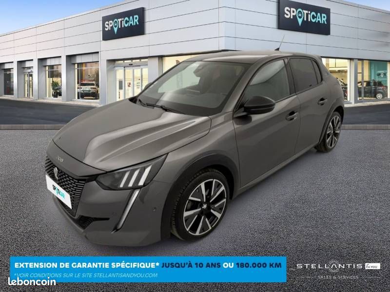 Peugeot 208 PureTech 100 S&S EAT8 GT (image 1)