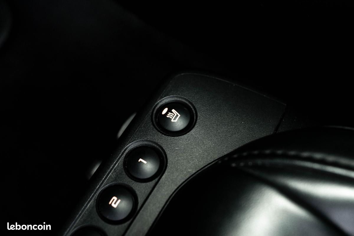 McLaren MP4-12C MP4 Coupe (image 29)