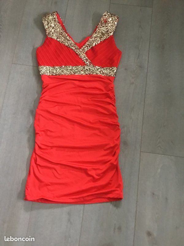 2 Robes taille S le lot pour 8 (image 2)