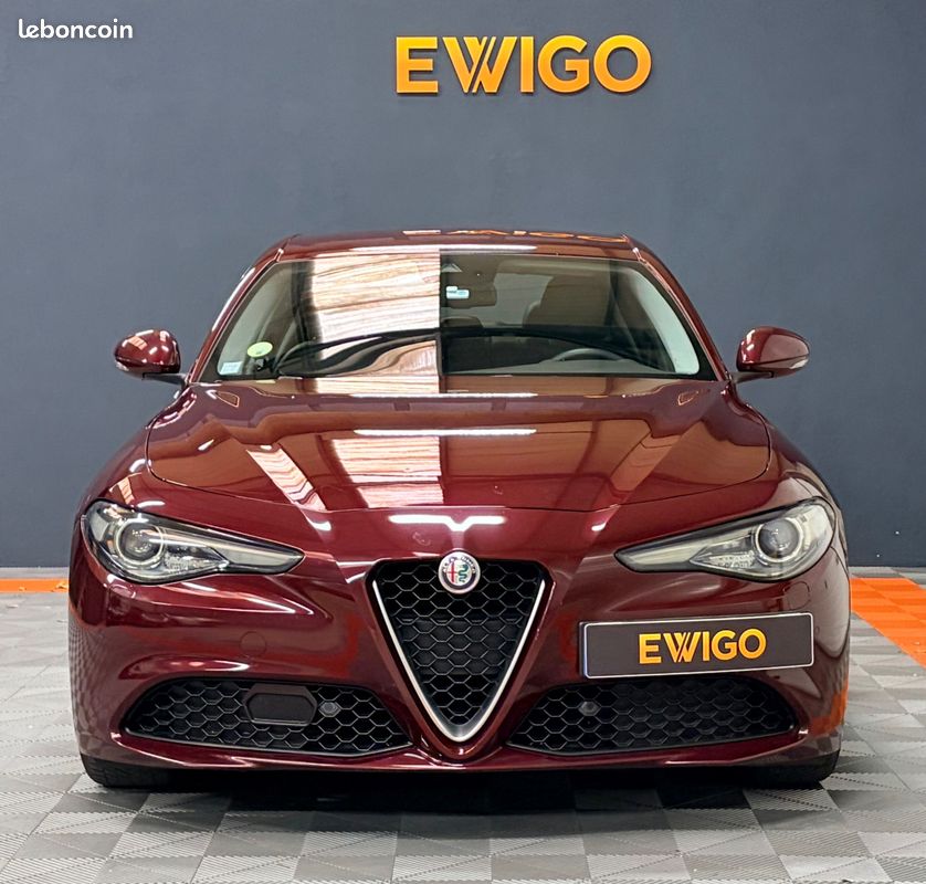 ALFA ROMEO GIULIA 2.2 JTDM 150 CH SUPER BVA + HARMAN KARDON + ATTELAGe (image 6)