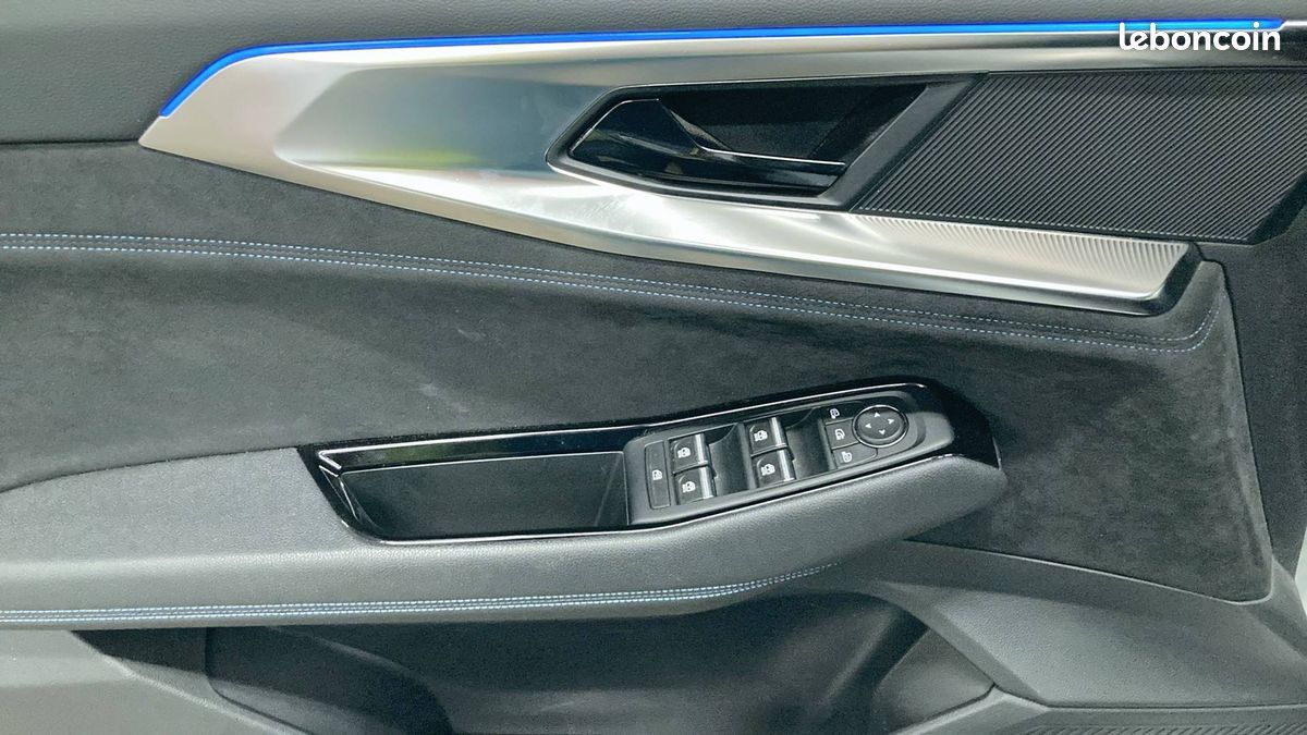 Renault austral e tech hybrid 200 iconic esprit (image 17)