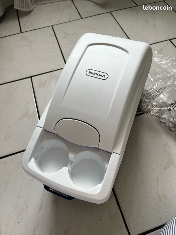 Glacière électrique froide et chaude portable Mobicool (image 5)
