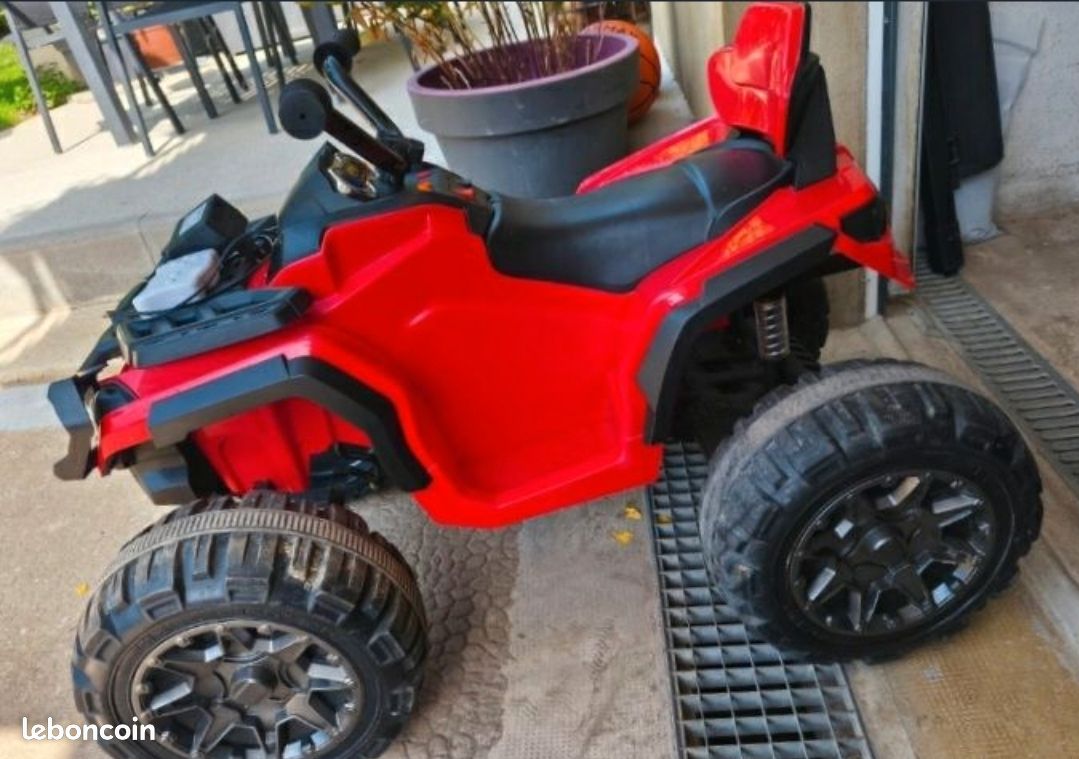Quad rare avec télécommande (image 1)