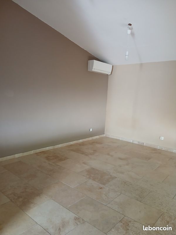 Location studio (image 3)