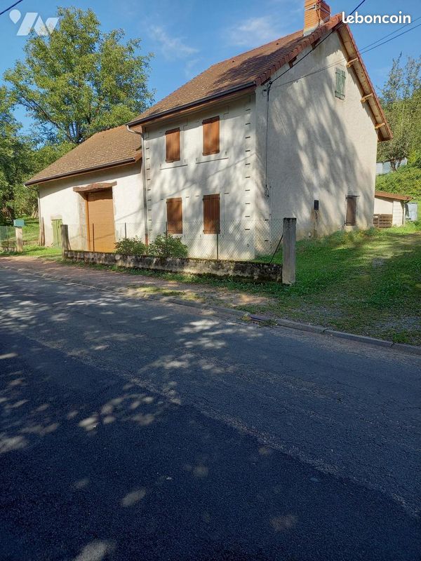 Maison 4 pièces 81 m² · à Arronnes · 81 m² · 628 €/mois
