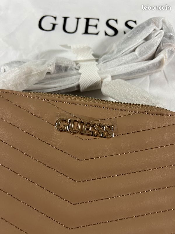 Sac Guess Alais Crossbody top zip | Taupe | Neuf avec étiquette (image 2)