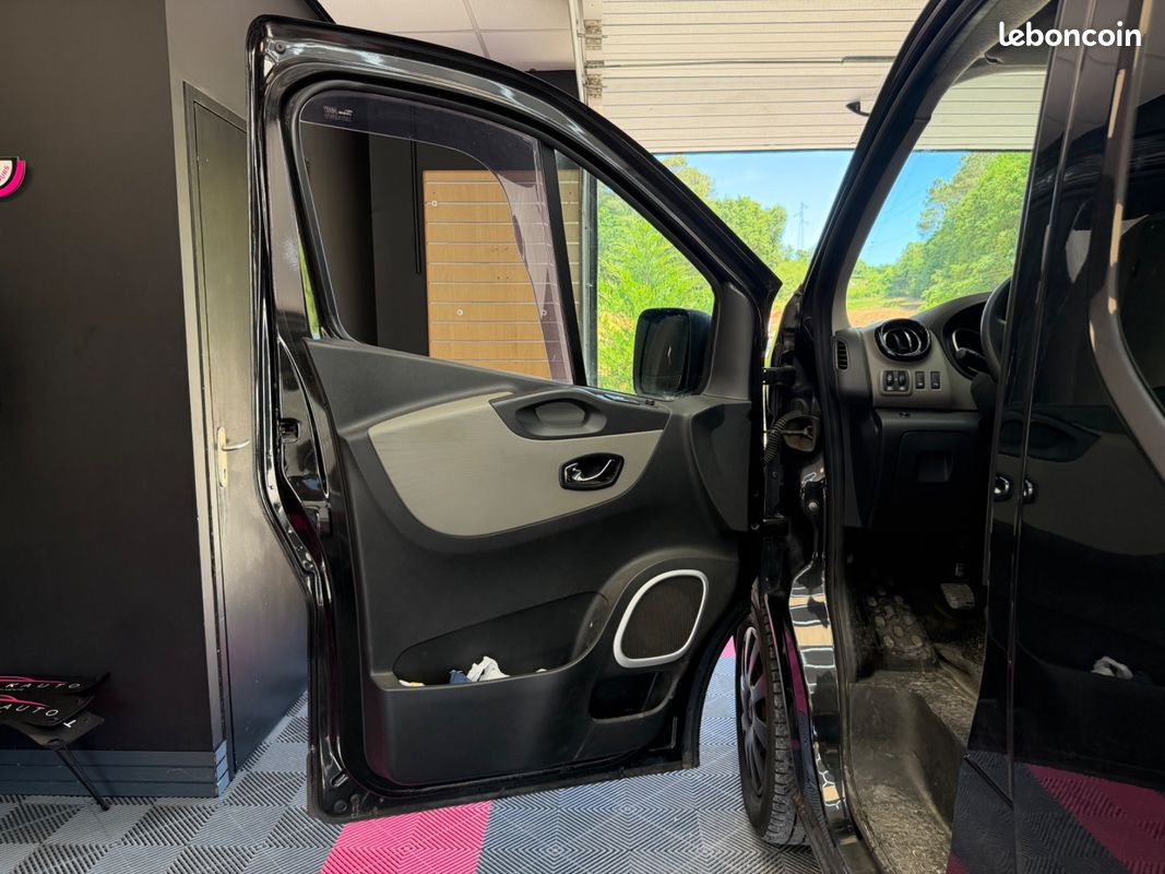 RENAULT TRAFIC CABINE APPROFONDIE L2H1 1200 KG DCI 140 CONFORT/Entretien Complet / Turbo neuf (image 30)