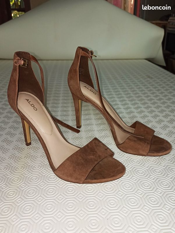 Aldo Escarpin Tres Confortable Escarpins Très élégants Tout Cuir