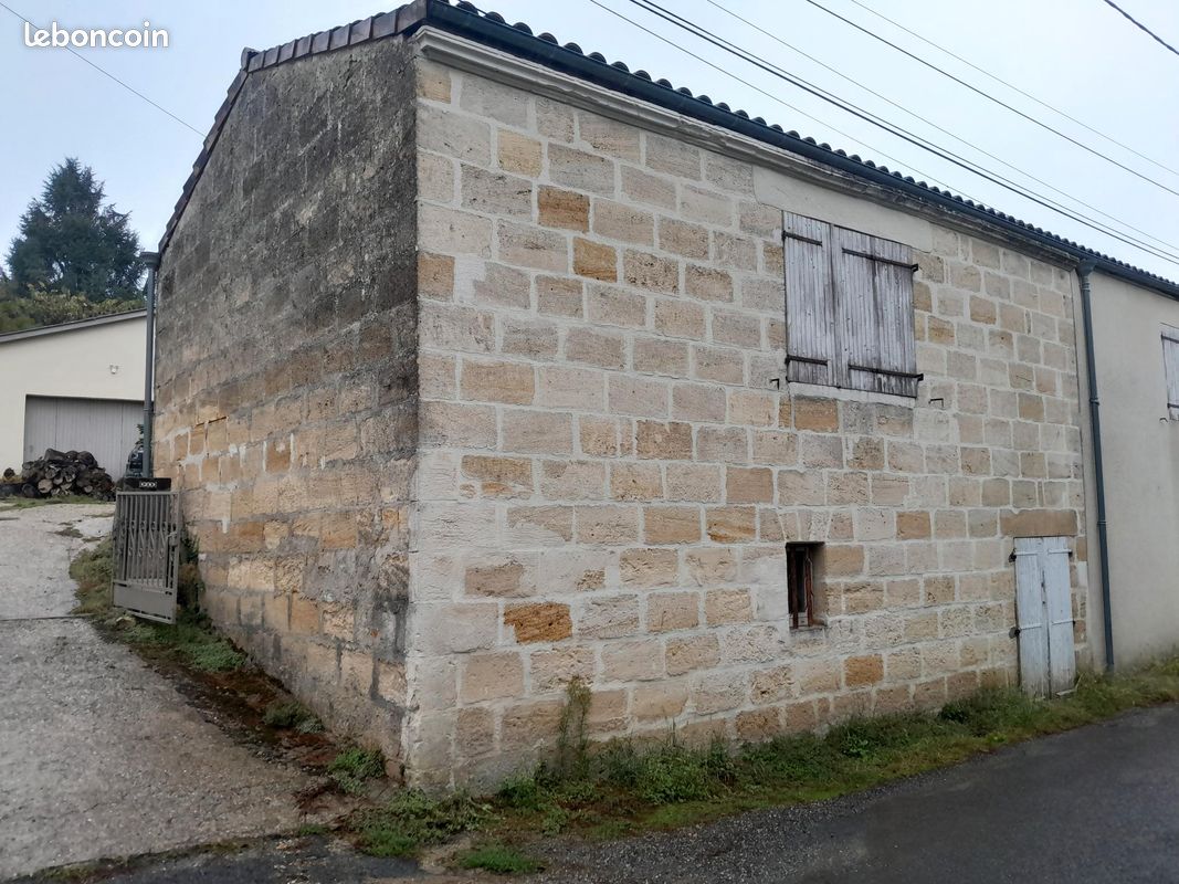 Maison 2 pièces 100 m² · à Sadirac · 100 m² · 75 000 €