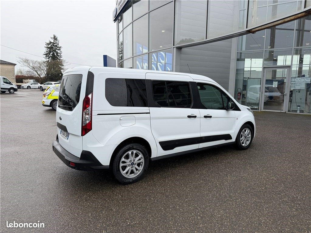 Ford Tourneo Connect II 1.5 L ECOBLUE 100 S&S Trend (image 32)