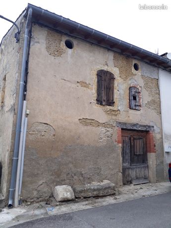 Vends Maison de village a rénover