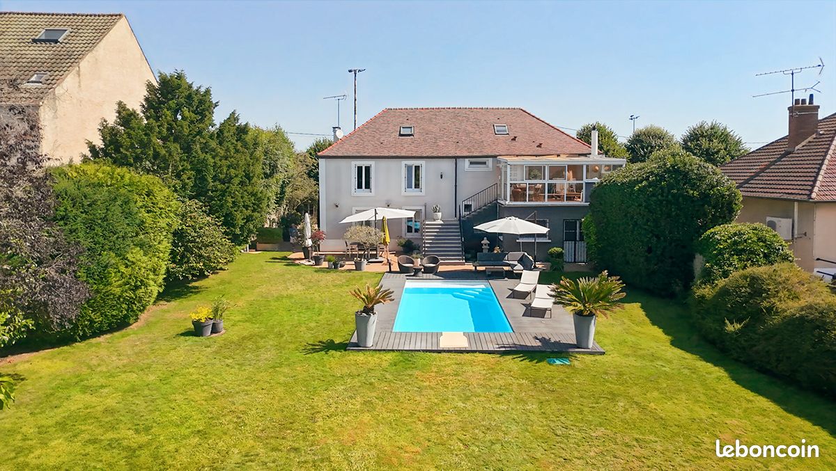 Maison 7 pièces 187 m² · à Mennecy · 187 m² · 579 000 €